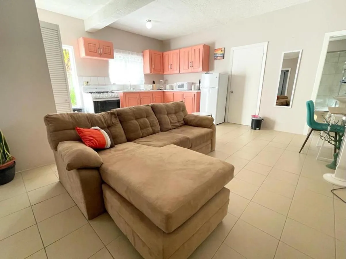 Amazing 2 Bedroom Apt 1 Warm Cosy Comfortable St. John's 0*,  Antigua-et-Barbuda